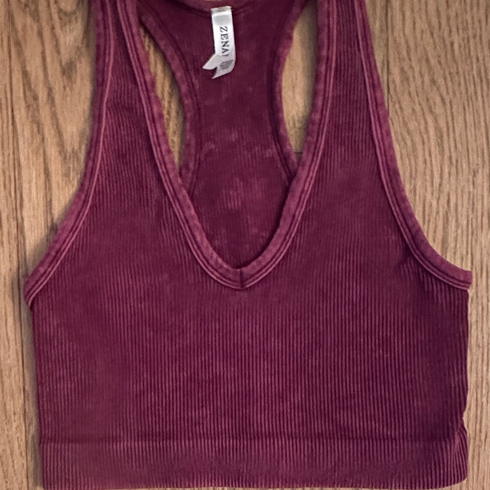Zenana Washed Ribbed Cropped V‑Neck Top — Plum / S/M